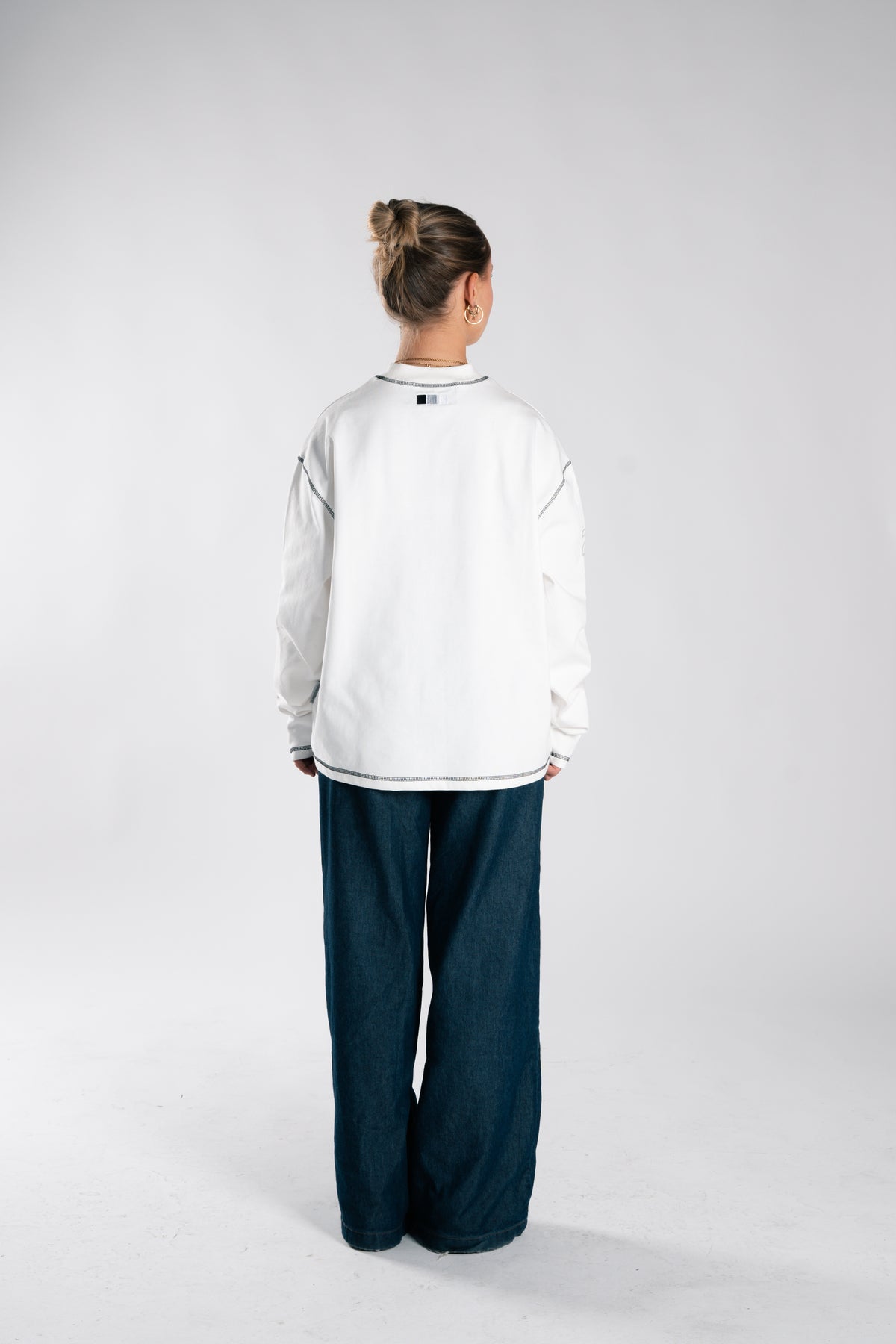 NoirGrisBlanc Long sleeve  White Outline