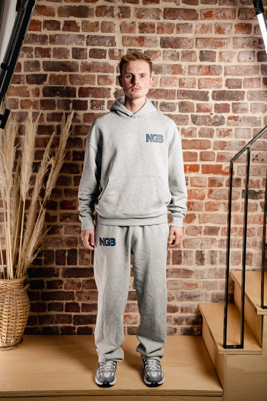 TRAVEL TRACKSUIT — GREY