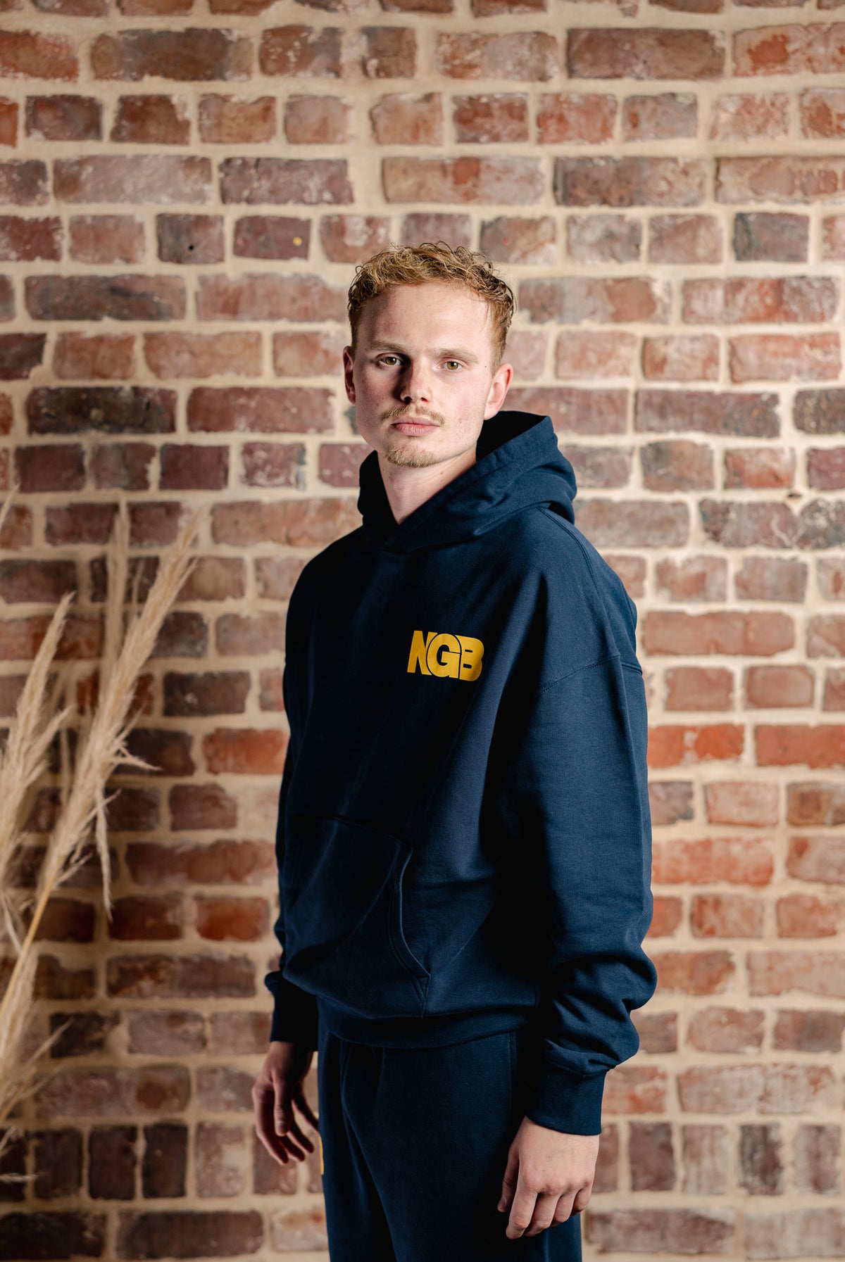 TRAVEL HOODIE - NAVY