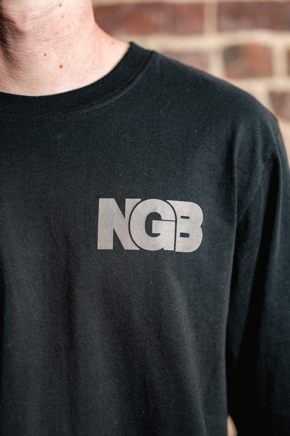 THE JOURNAL LONGSLEEVE - BLACK