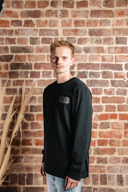 THE JOURNAL LONGSLEEVE - BLACK