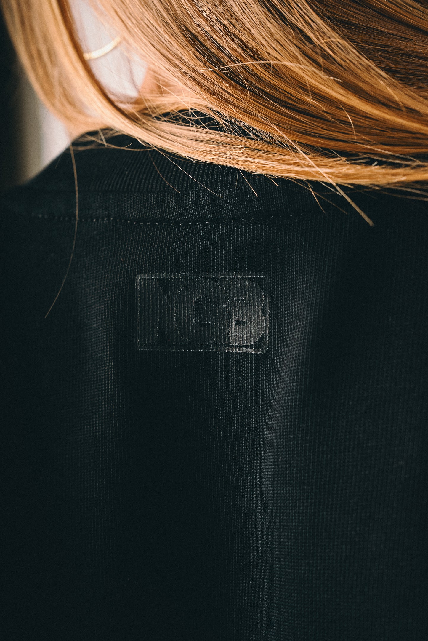 BASIC BLANC TEE - BLACK